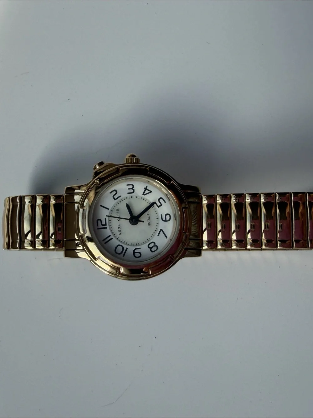 Anne Klein INSTALITE Gold Tone Stretch Band Women’s Watch/ New Battery/ Works